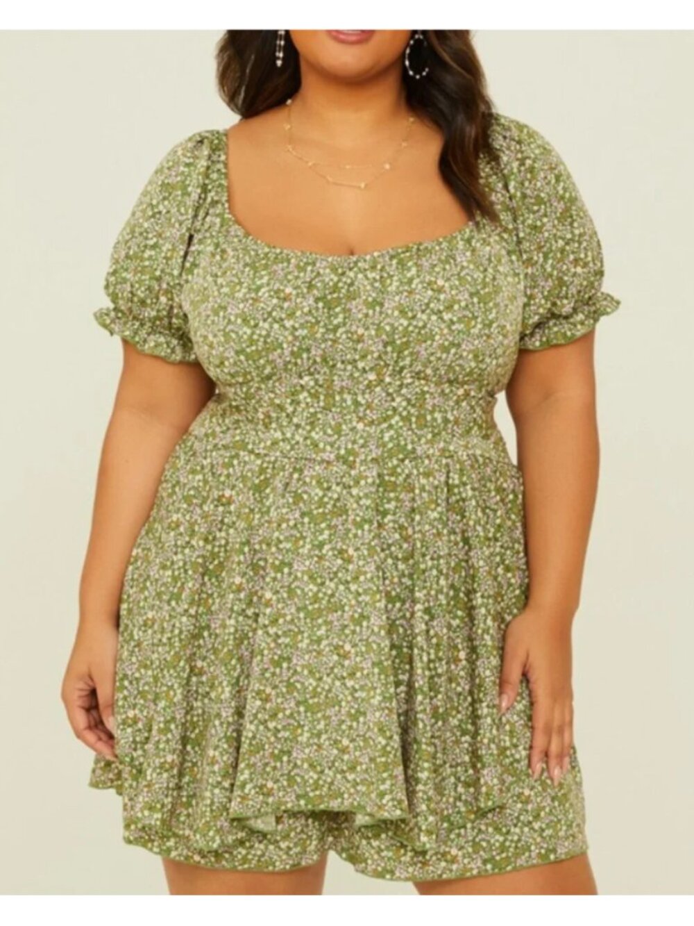 Arula Women's Haisley Floral Double-Layered Romper in Green Floral Size XL